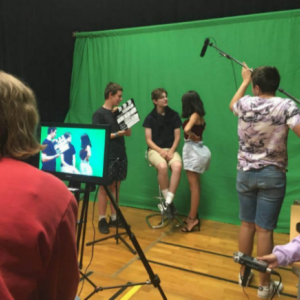 Silence on tourne